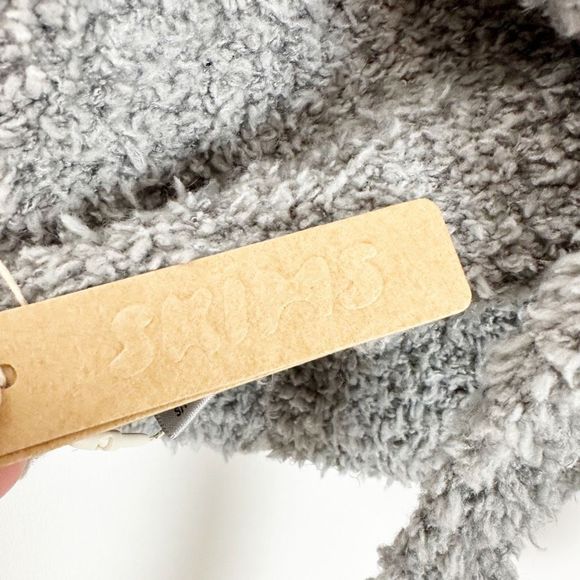 SKIMS Cozy Knit Wrap Top Gray Smoke Size Small Medium Fuzzy Long Sleeve NEW - Picture 11 of 16